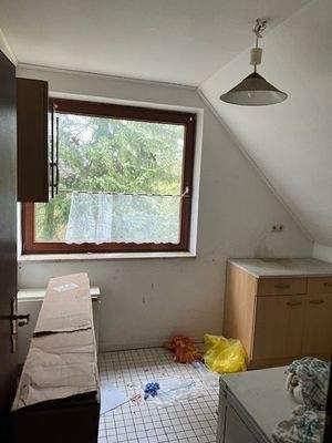 OG Wohnung re Küche