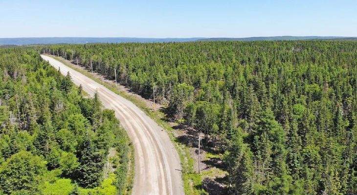 Cape Breton - Big Pond - East Bay Hills - Großzügi