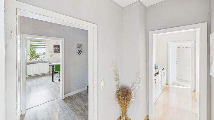 CAM03143G0-PR0190-STILL014