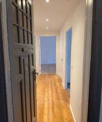 Wohnungseingang und Flur