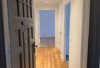 Wohnungseingang und Flur