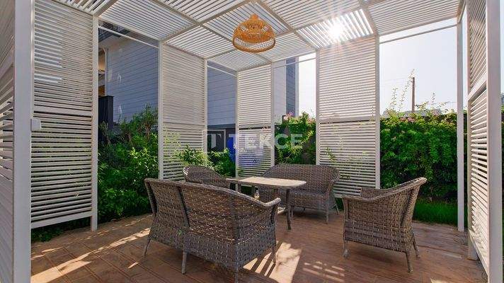1-Bedroom Real Estate in a Central Location in Alanya