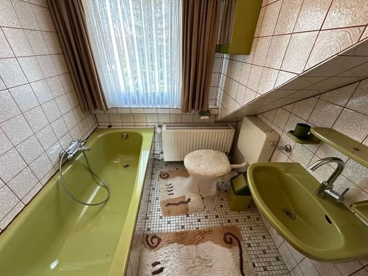 Badezimmer (OG)