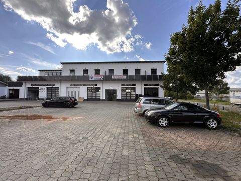 Salach Halle, Salach Hallenfläche