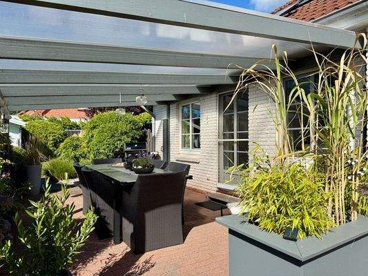 Überdachte Terrasse