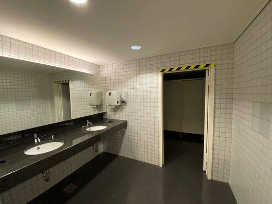 Toiletten UG 
