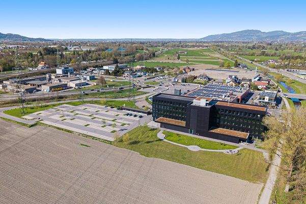 HOH_Drohnen_1200x800 (4).jpg