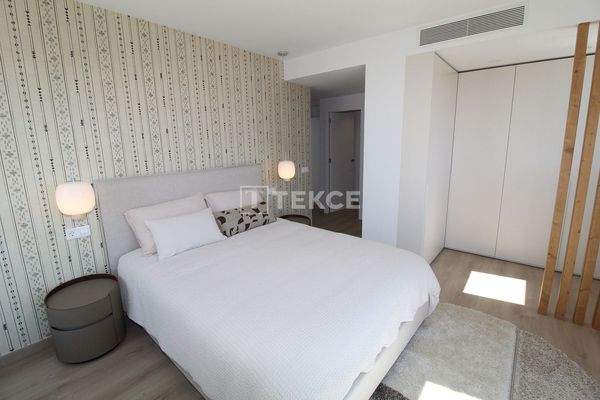 Luxury 4 and 5 Bedroom Villas in Finestrat with Sea Views