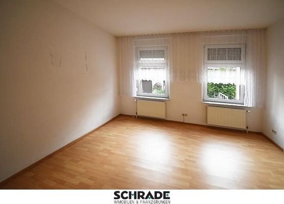 Wohnraum im EG des linken Flügels