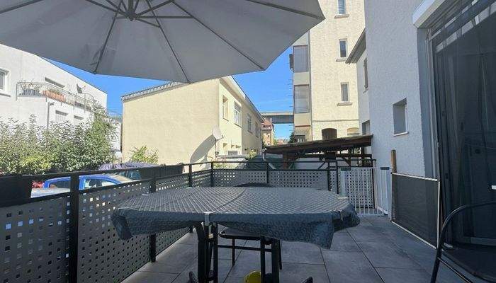 1. Terrasse (EG)