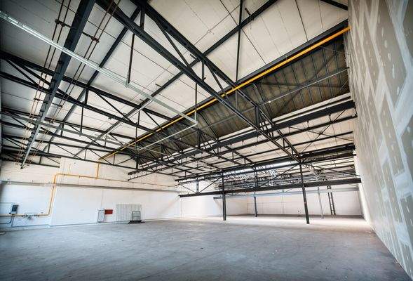 a5-lagerhalle-hilden-ellerstrasse-innen-rueckseite-druck