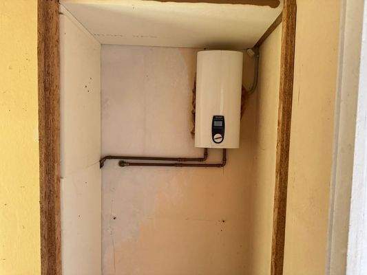 Warmwasserboiler 