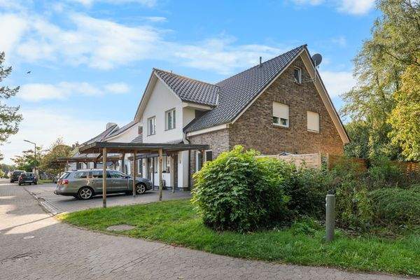 Außenansicht Doppelhaushälfte