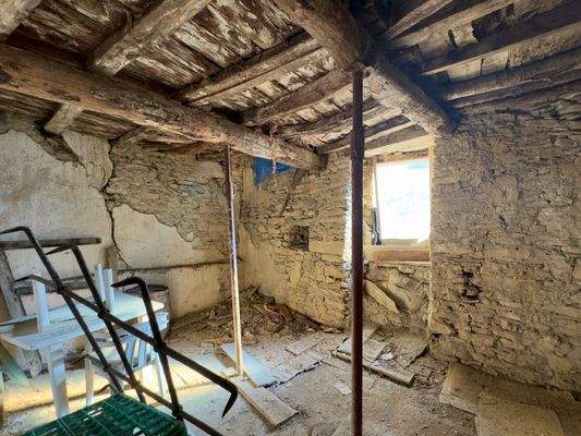 IM985_20 TERRA ITALIA IMMOBILIEN_TERRA ITALIA IMMO