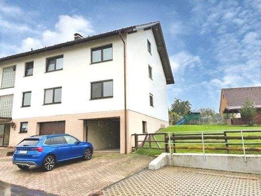 Garangen und Stellplätze