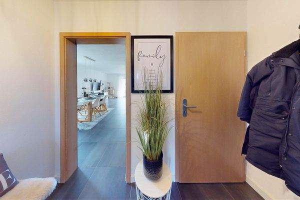 Zugang Wohnbereich &amp; Keller