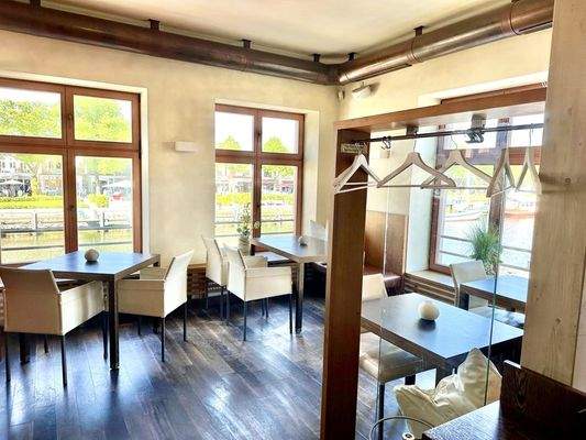 Das Gastraum des Obergeschosses