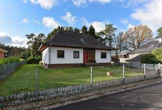 gepflegter Bungalow in schöner Sackgassenlage