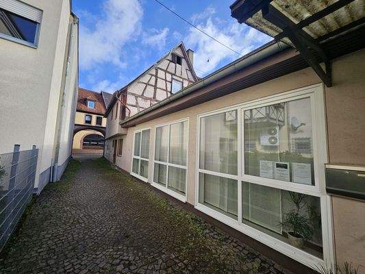 Gewerbeeinheiten Hofansicht