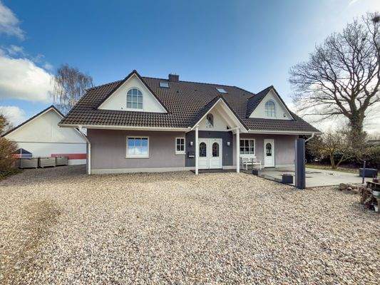 Außenansicht - Front