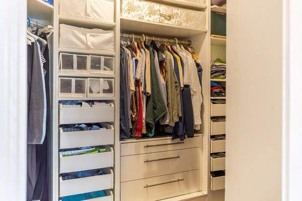 Geschmackvolle Gartenwohnung von 2013 – modern, hell und ideal gelegen