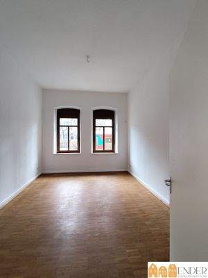 Platz für Home office!.jpg