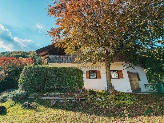 Freistehendes Wohnhaus mit Garten - casa unifamiliare con giardino