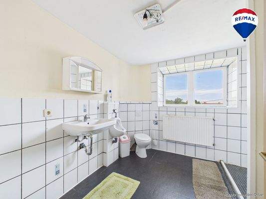 RE/MAX Immobilien DeLux Haus Losheim am See - Waldhölzbach