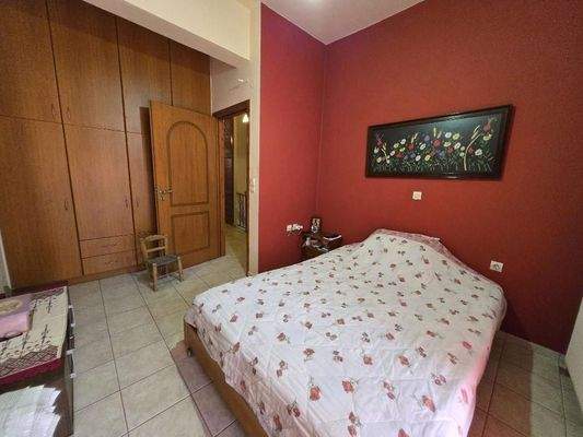 Kreta, Roussospiti: Haus im Dorfzentrum zu verkaufen