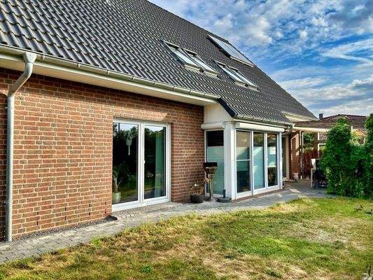 Seitliche Hausansicht