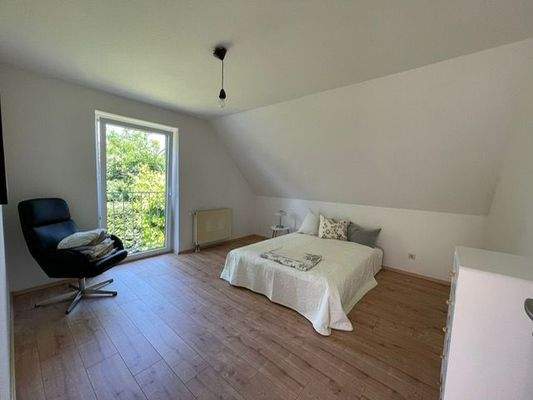 16-  Zimmer  - 2 -oben