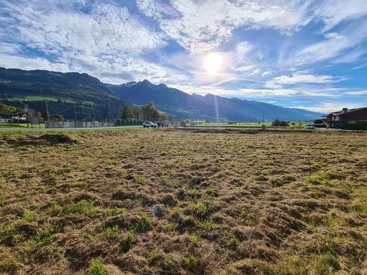 Ausblick in die Berge.jpg