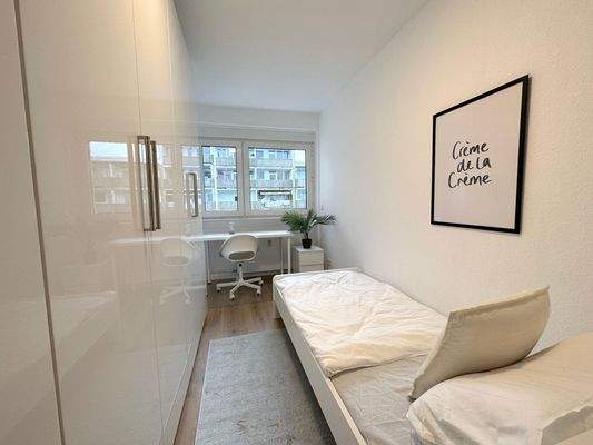 Helles WG-Zimmer in Frankfurt