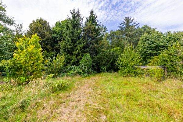 Bauträgerfreies & erschlossenes Grundstück