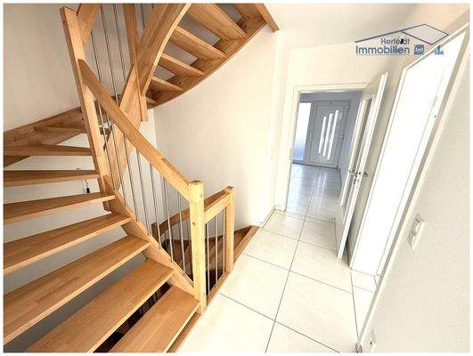 Verbindender Flurbereich im EG