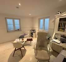 Arbeitszimmer KG