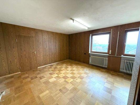 Tolles Jugendzimmer - oder Hobbyraum im OG