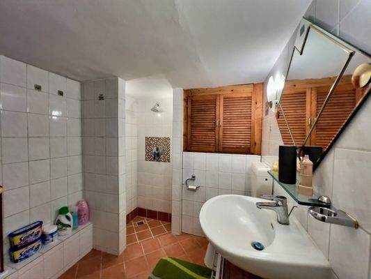 Duschbad im Souterrain