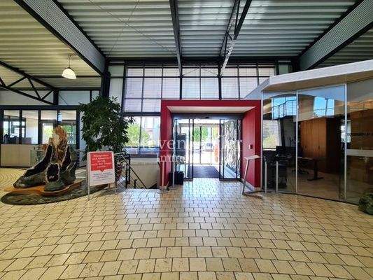 Eingangsbereich Verkauf / Ausstellung