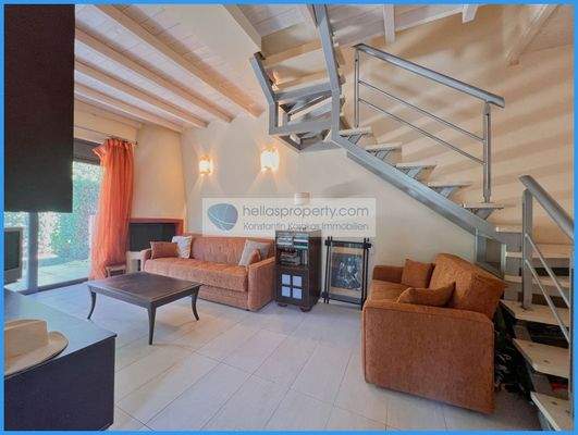 c465962ec9f44808af3441eed5ad5cb0-original