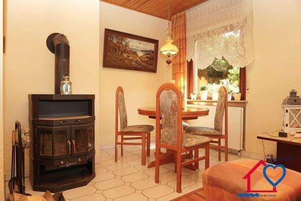 EG Essecke Kaminofen.jpg