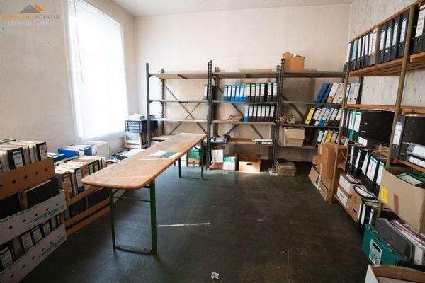 Linker Eingang - Wohnung EG, aktuell Archiv 