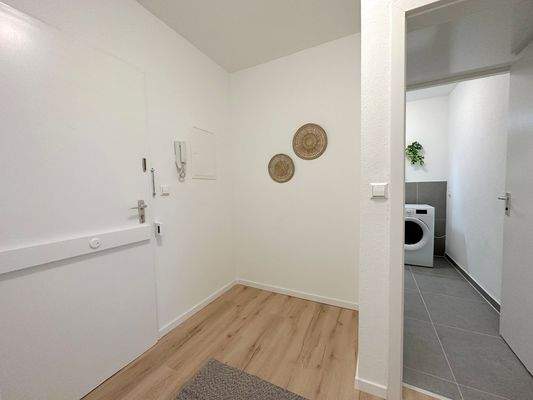 Eingangsbereich mit Waschküche