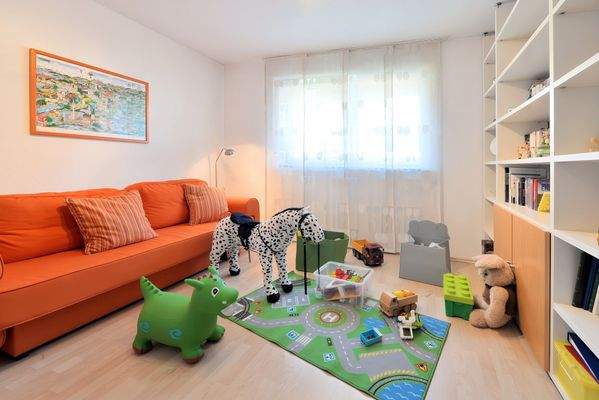 Büro oder Schlafraum im EG