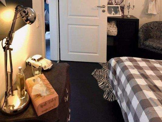 ...das Schlafzimmer...