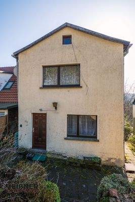 Außenansicht - Rückseite mit Haupteingang