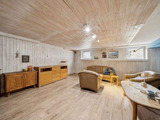 UG - ELW - Wohnzimmer