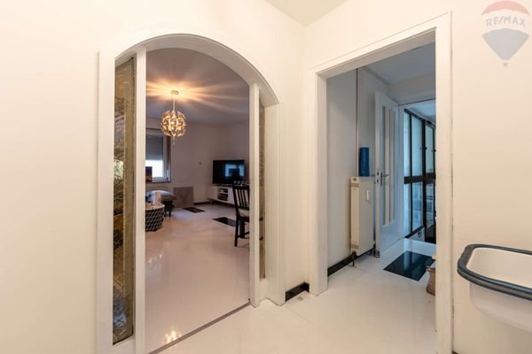 Haus vorne EG Eingangsbereich