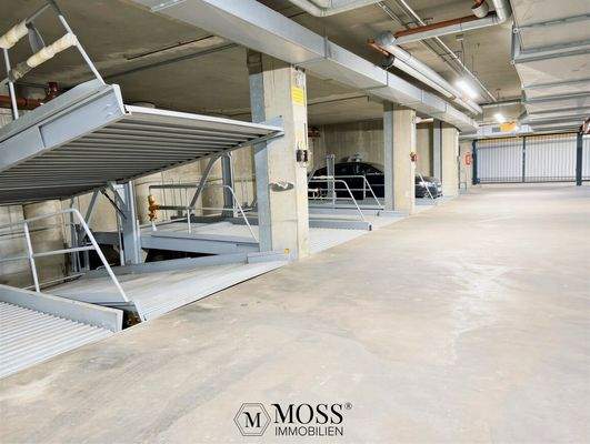 Tiefgaragenstellplatz