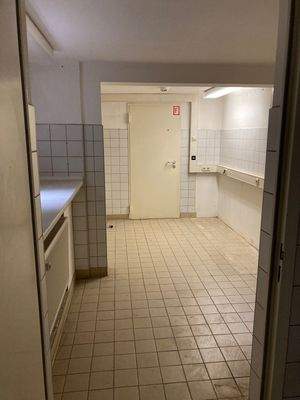 1. Räumlichkeit untere Etage